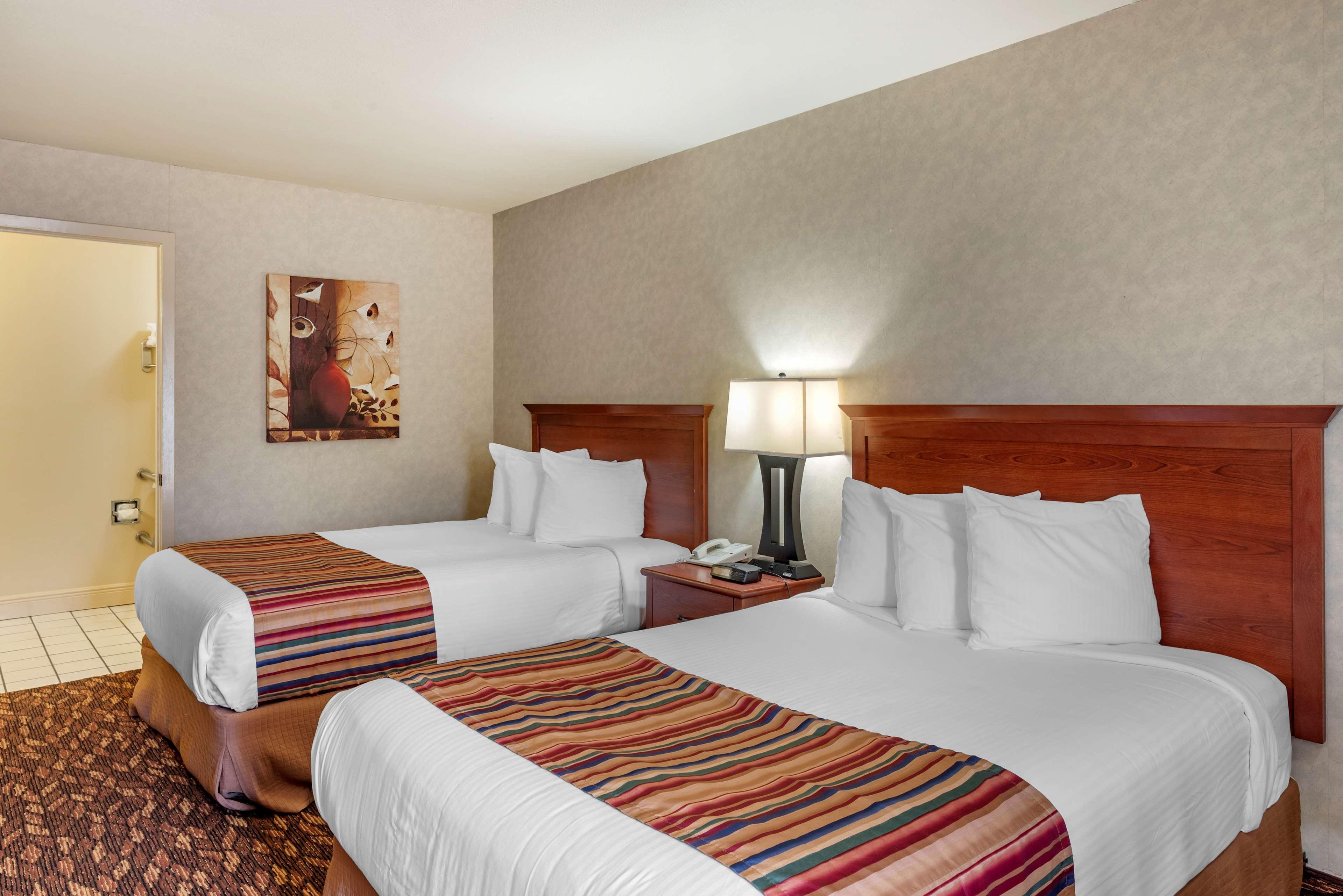 Best Western Sherwood Inn Clarksville Eksteriør bilde