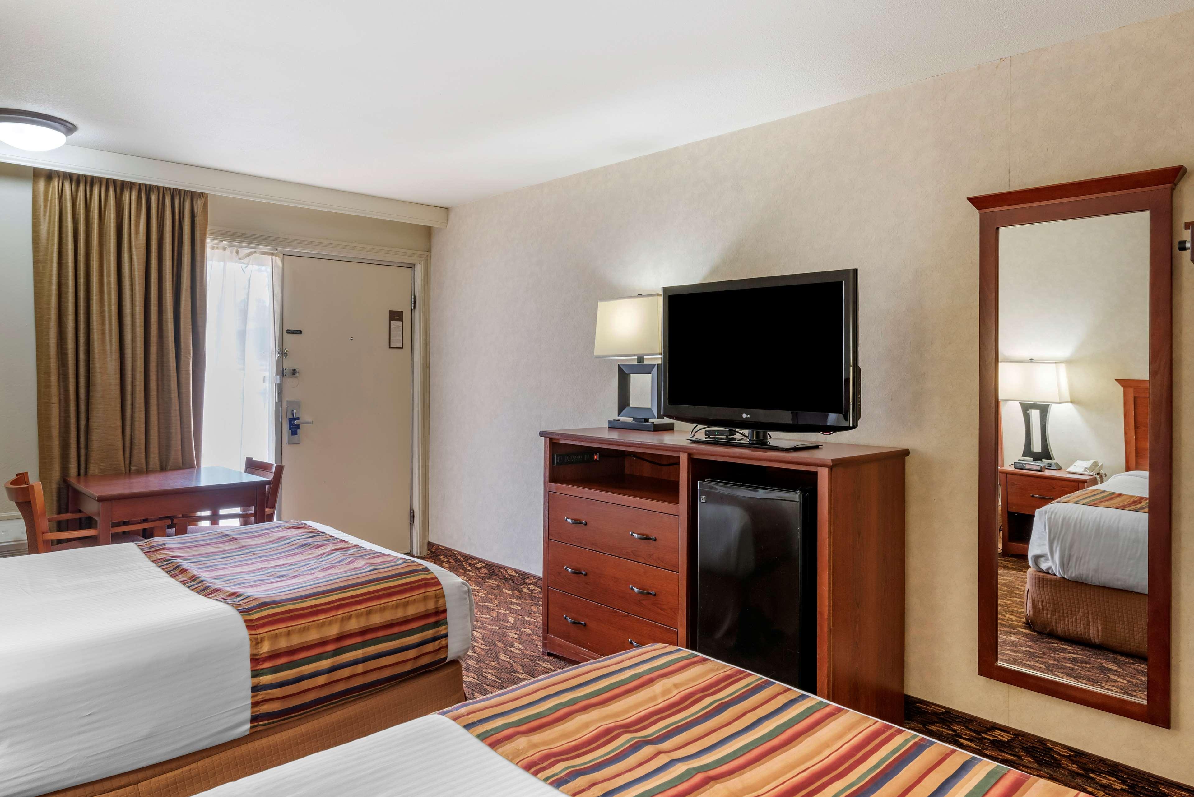 Best Western Sherwood Inn Clarksville Eksteriør bilde