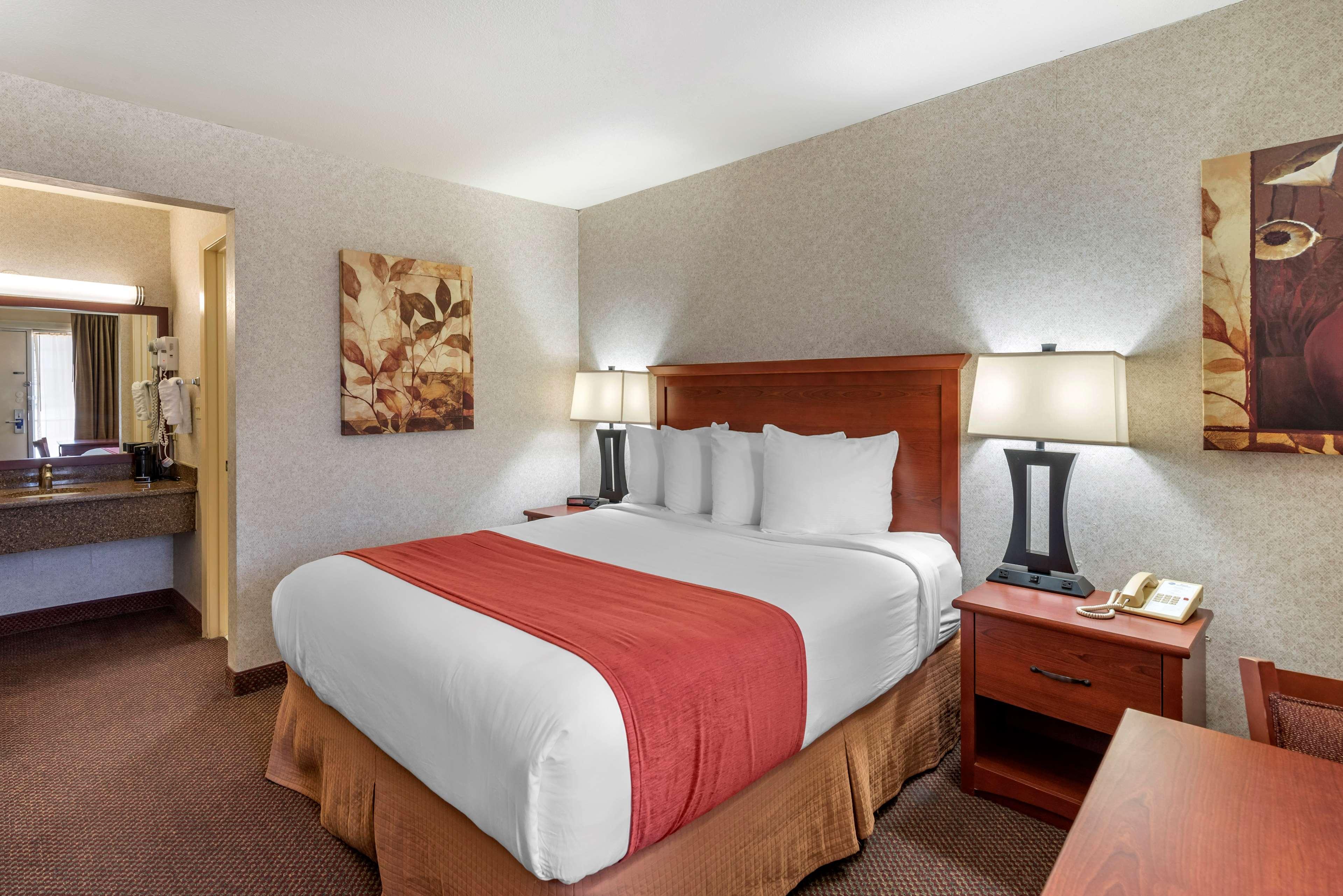 Best Western Sherwood Inn Clarksville Eksteriør bilde