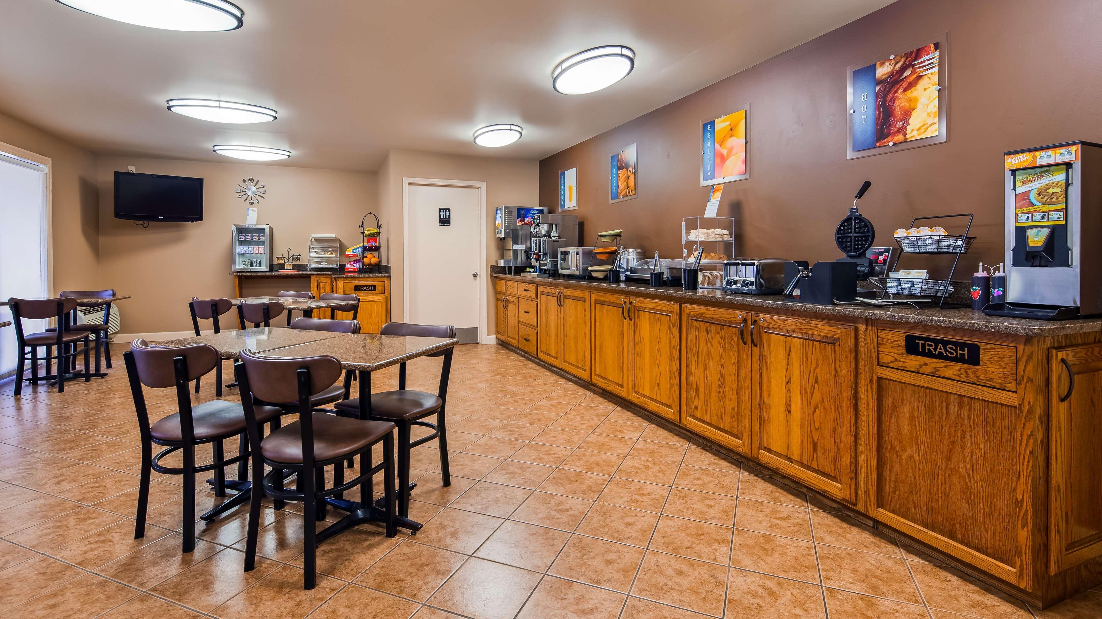 Best Western Sherwood Inn Clarksville Eksteriør bilde