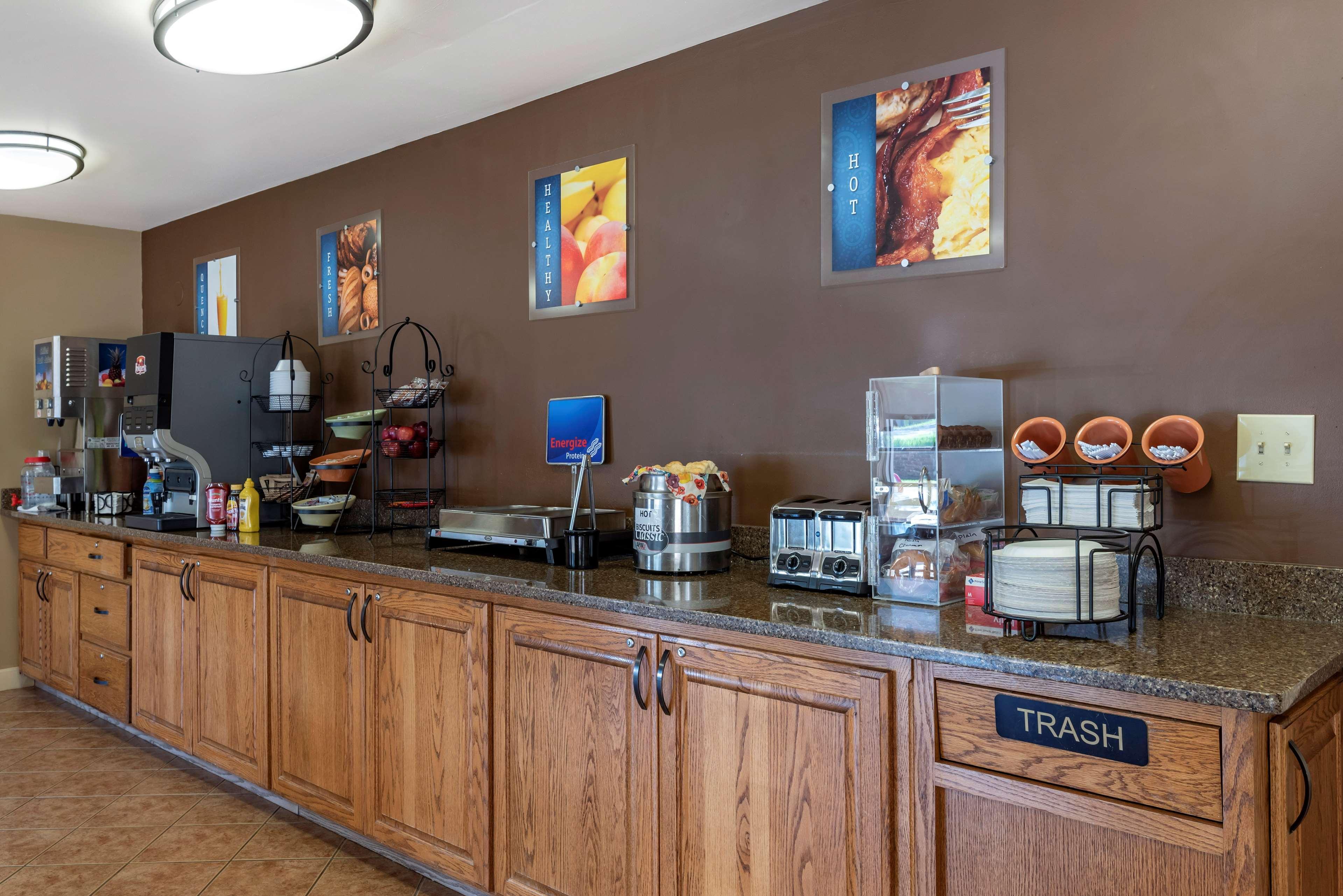 Best Western Sherwood Inn Clarksville Eksteriør bilde